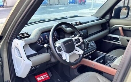 Land Rover Defender II, 2021 год, 7 900 000 рублей, 2 фотография