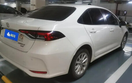 Toyota Corolla, 2022 год, 1 380 000 рублей, 3 фотография