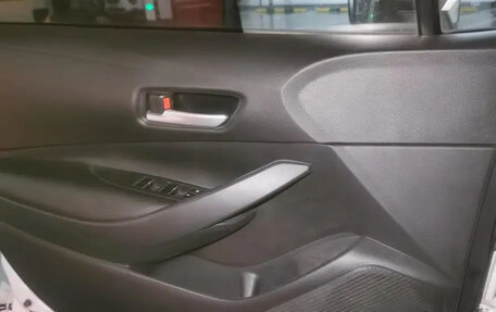 Toyota Corolla, 2022 год, 1 380 000 рублей, 6 фотография