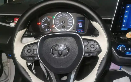 Toyota Corolla, 2022 год, 1 380 000 рублей, 11 фотография