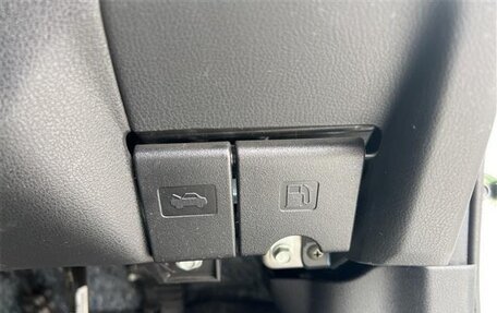 Nissan Note II рестайлинг, 2018 год, 823 000 рублей, 24 фотография