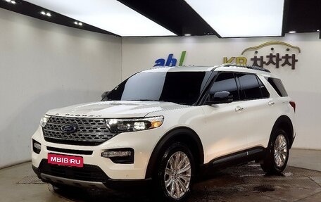 Ford Explorer VI, 2021 год, 2 954 000 рублей, 1 фотография