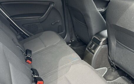 Skoda Yeti I рестайлинг, 2015 год, 1 300 000 рублей, 13 фотография