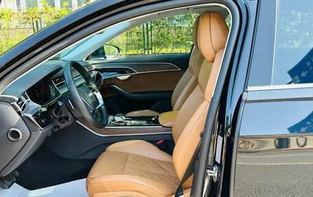 Audi A8, 2020 год, 6 270 000 рублей, 8 фотография