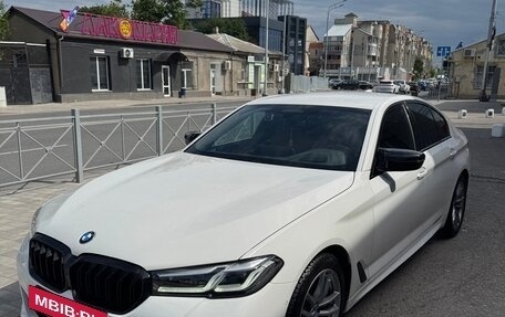 BMW 5 серия, 2021 год, 5 999 999 рублей, 2 фотография