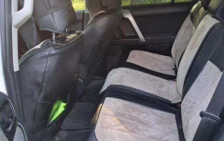 Toyota Land Cruiser Prado 150 рестайлинг 2, 2014 год, 3 050 000 рублей, 3 фотография
