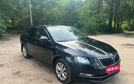 Skoda Octavia, 2018 год, 1 730 000 рублей, 3 фотография