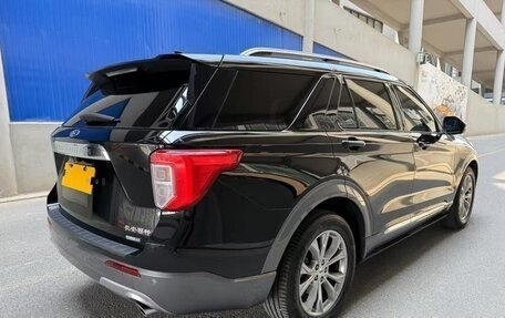 Ford Explorer VI, 2021 год, 2 390 008 рублей, 4 фотография