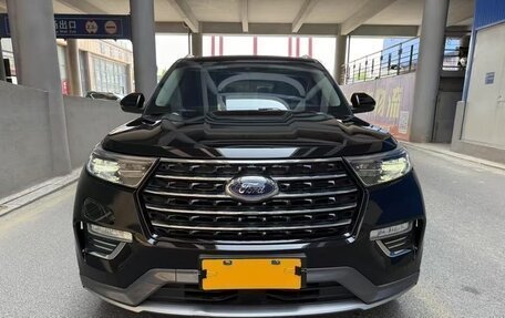 Ford Explorer VI, 2021 год, 2 390 008 рублей, 2 фотография