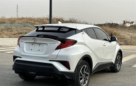 Toyota C-HR I рестайлинг, 2021 год, 1 450 008 рублей, 6 фотография