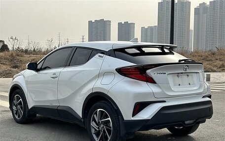Toyota C-HR I рестайлинг, 2021 год, 1 450 008 рублей, 4 фотография