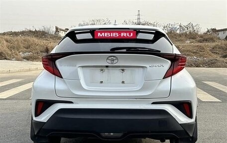 Toyota C-HR I рестайлинг, 2021 год, 1 450 008 рублей, 5 фотография