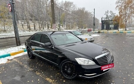 Mercedes-Benz S-Класс, 2010 год, 1 400 000 рублей, 3 фотография