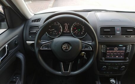 Skoda Yeti I рестайлинг, 2016 год, 1 400 000 рублей, 15 фотография