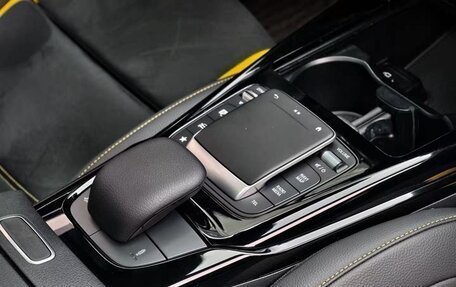 Mercedes-Benz A-Класс AMG, 2022 год, 4 900 000 рублей, 10 фотография