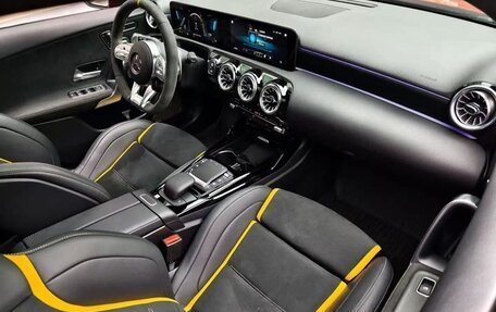 Mercedes-Benz A-Класс AMG, 2022 год, 4 900 000 рублей, 7 фотография