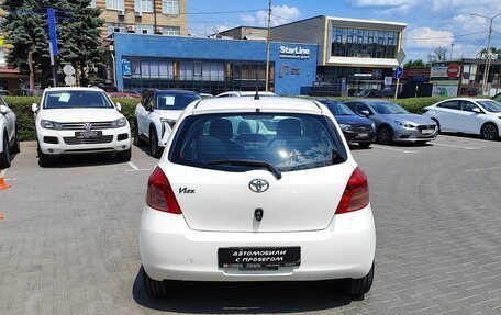 Toyota Vitz, 2005 год, 420 000 рублей, 6 фотография