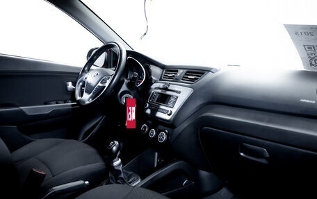 KIA Rio III рестайлинг, 2015 год, 1 100 000 рублей, 16 фотография
