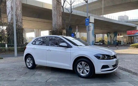 Volkswagen Polo, 2021 год, 1 100 000 рублей, 3 фотография