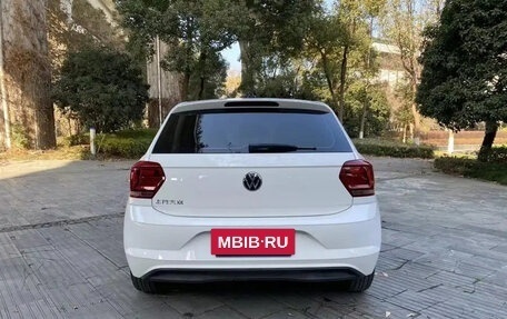 Volkswagen Polo, 2021 год, 1 100 000 рублей, 14 фотография