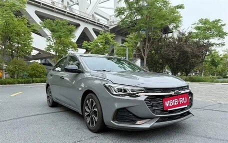 Chevrolet Cruze II, 2021 год, 950 000 рублей, 3 фотография
