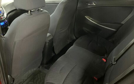 Hyundai Solaris II рестайлинг, 2013 год, 599 000 рублей, 18 фотография