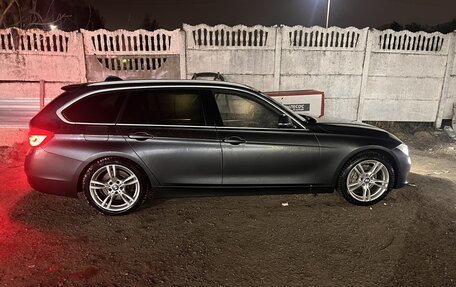 BMW 3 серия, 2018 год, 1 900 000 рублей, 4 фотография