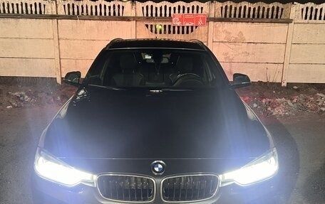 BMW 3 серия, 2018 год, 1 900 000 рублей, 3 фотография