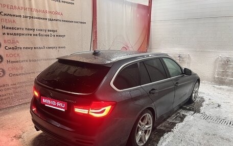 BMW 3 серия, 2018 год, 1 900 000 рублей, 8 фотография