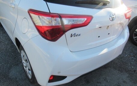 Toyota Vitz, 2019 год, 1 260 000 рублей, 10 фотография