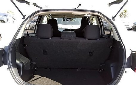 Toyota Vitz, 2019 год, 1 260 000 рублей, 32 фотография