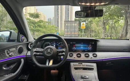 Mercedes-Benz E-Класс, 2021 год, 4 000 035 рублей, 10 фотография