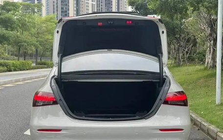 Mercedes-Benz E-Класс, 2021 год, 4 000 035 рублей, 18 фотография