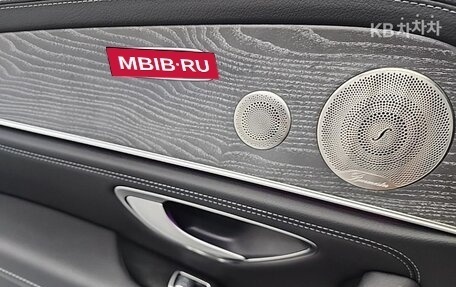 Mercedes-Benz E-Класс, 2022 год, 4 670 000 рублей, 13 фотография