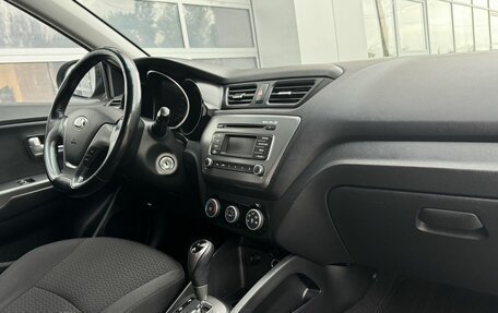 KIA Rio III рестайлинг, 2015 год, 997 000 рублей, 6 фотография