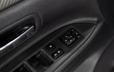 Mitsubishi Outlander III рестайлинг 3, 2012 год, 1 299 000 рублей, 11 фотография