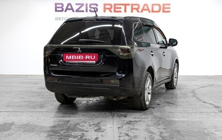 Mitsubishi Outlander III рестайлинг 3, 2012 год, 1 299 000 рублей, 5 фотография
