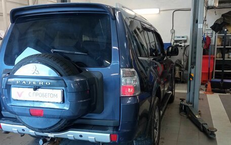 Mitsubishi Pajero IV, 2007 год, 1 170 000 рублей, 3 фотография