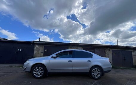Volkswagen Passat B6, 2007 год, 650 000 рублей, 3 фотография