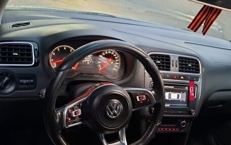 Volkswagen Polo VI (EU Market), 2018 год, 965 000 рублей, 11 фотография