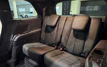 Mercedes-Benz GLS, 2024 год, 20 800 000 рублей, 10 фотография