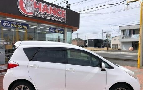 Toyota Ractis II, 2014 год, 735 000 рублей, 3 фотография