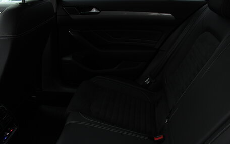 Volkswagen Passat B8 рестайлинг, 2021 год, 2 600 000 рублей, 17 фотография