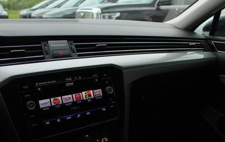 Volkswagen Passat B8 рестайлинг, 2021 год, 2 600 000 рублей, 11 фотография