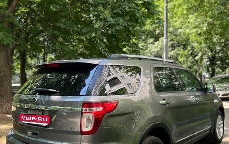 Ford Explorer VI, 2012 год, 1 290 000 рублей, 6 фотография