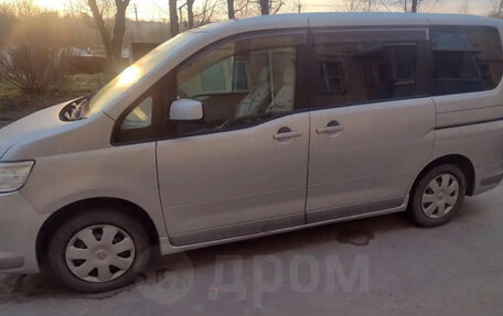 Nissan Serena III, 2006 год, 780 000 рублей, 3 фотография