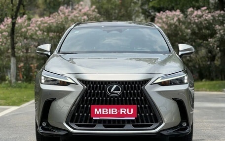 Lexus NX, 2022 год, 4 500 000 рублей, 2 фотография