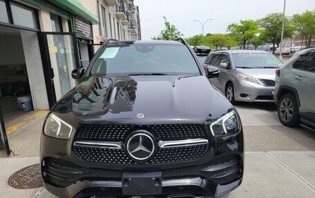 Mercedes-Benz GLE, 2022 год, 6 150 000 рублей, 2 фотография