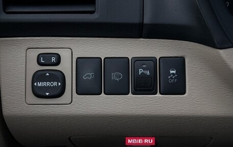 Toyota Venza I, 2013 год, 1 745 000 рублей, 12 фотография
