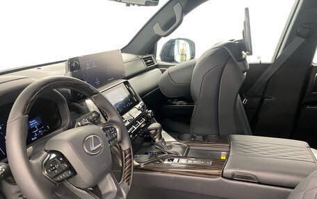 Lexus LX, 2025 год, 21 490 000 рублей, 38 фотография
